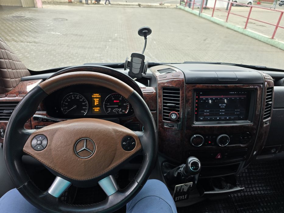 Mercedes sprinter 318/319 3.0v6