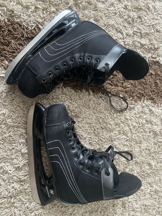 Коньки            ,