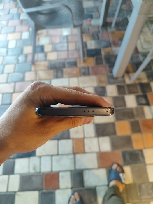 Honr x9c 5g sotiladi