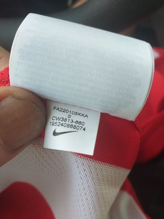 Чисто нови тениска иNike от 158 до 170см