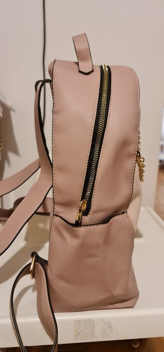 Ghiozdan Call it spring