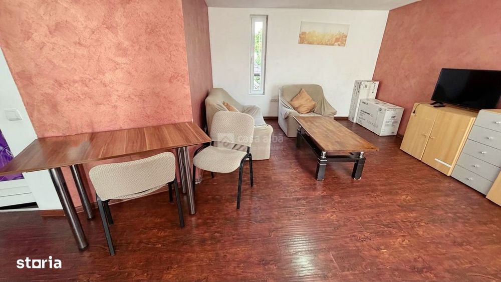 Piata Unirii - Tarom, 3 camere spatios cu terasa, gata de mutare