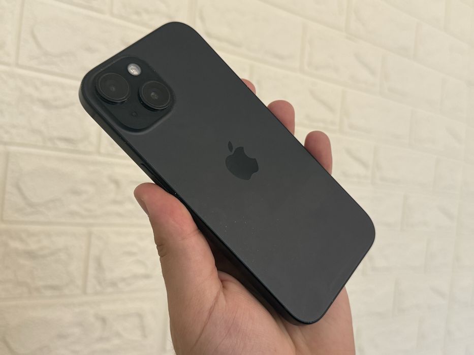 iPhone 15  128gb