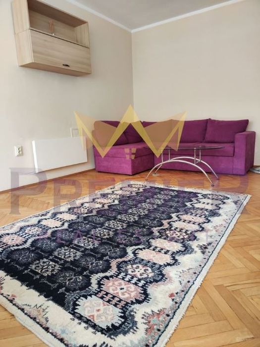 Дава се под наем Двустаен апартамент в Варна, Цветен квартал - 64 кв.м за 612 € - Снимка #2