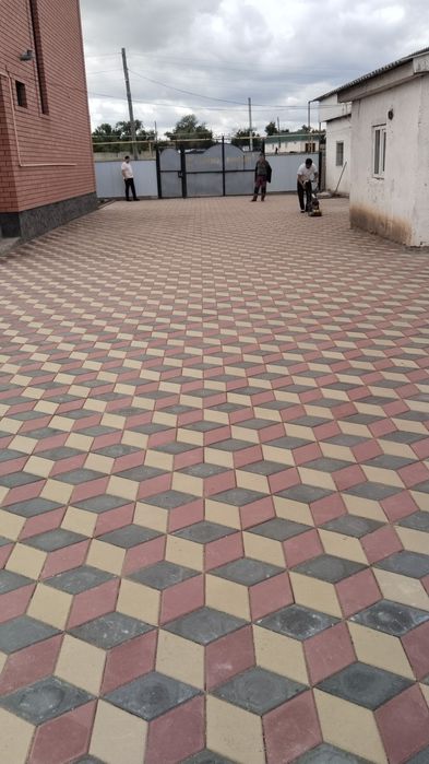 Укладка брусчатка и бордюр