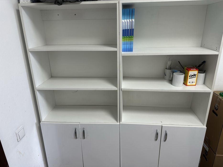 Шкаф для дома или для офиса