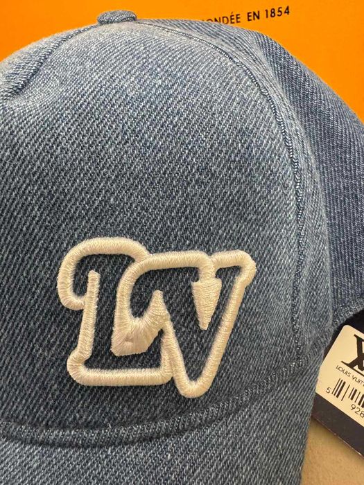 Louis Vuitton-Чисто нова мъжка шапка