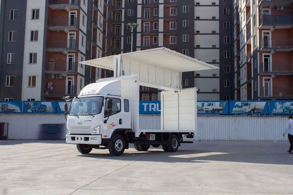 Автофургон бабочка FAW Tiger V [24,6 м³] дизель