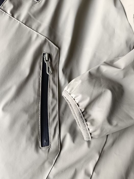 Geacă Zara impermeabilă pentru toamnă-iarnă