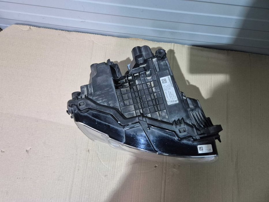 Far dreapta full LED Land Rover Range Rover Defender L663 cod  L8B2-13W029-HJ