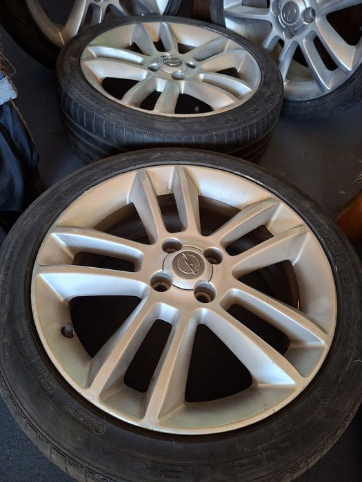 Продавам джанти за Опел 17ки