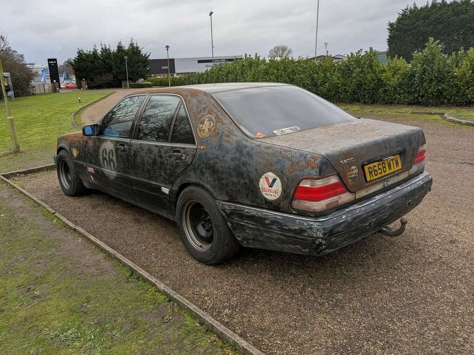 Продам 140 мерседес на разбор можно целиком