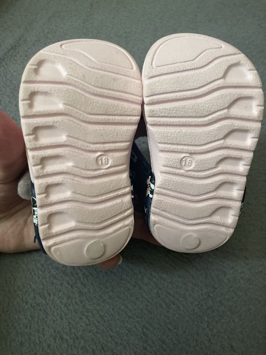 Детски кроксове и сандали