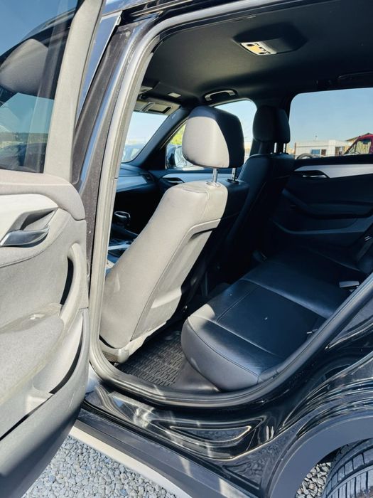 BMW X1  XDrive 2.3D 204hp/AUTOMAT/КОЖА/НАВИ/ОБСЛУЖЕН