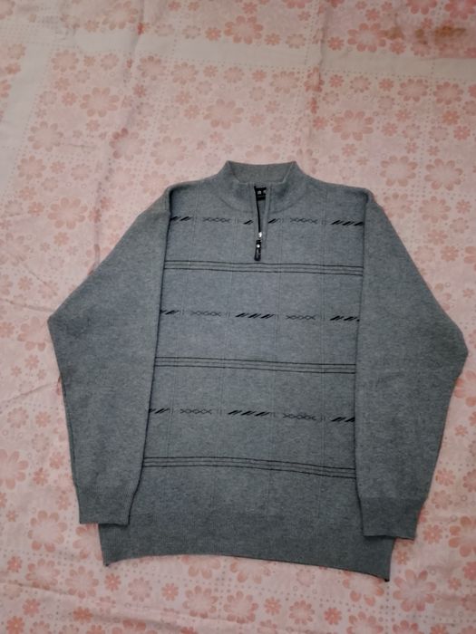 Полувер серый, новый