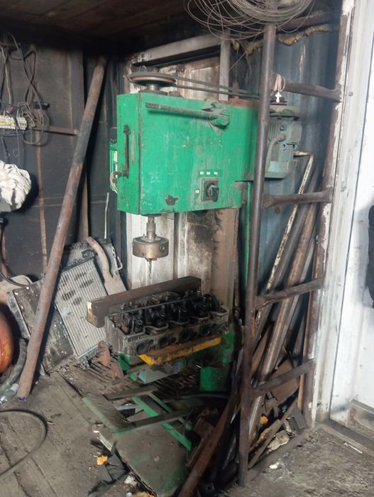 Продам сверлильный