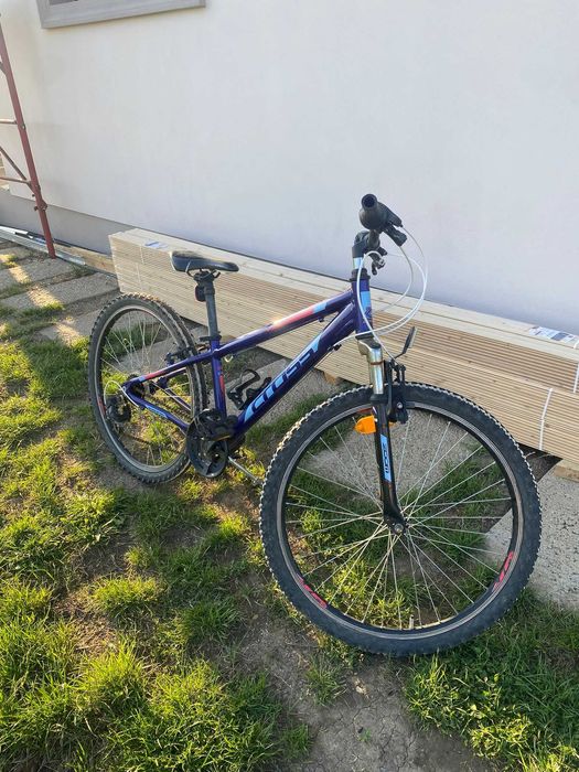 Bicicleta Cross pentru copii. Marimea rotilor este de 26. Stare buna.