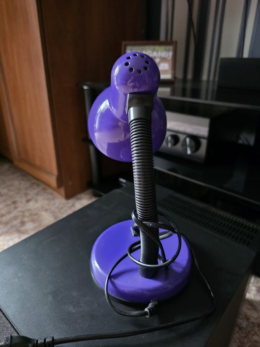 Продаю  настольную лампу IN HOME