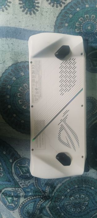 Asus rog Ally 16 GB ram