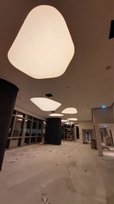 Натяжные потолки и светопропускные потолки