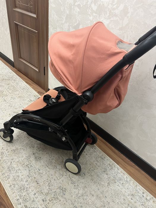 Продам коляску Yoyo2
