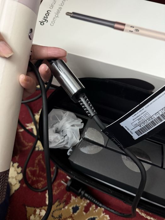 Фен для ухода Дайсон