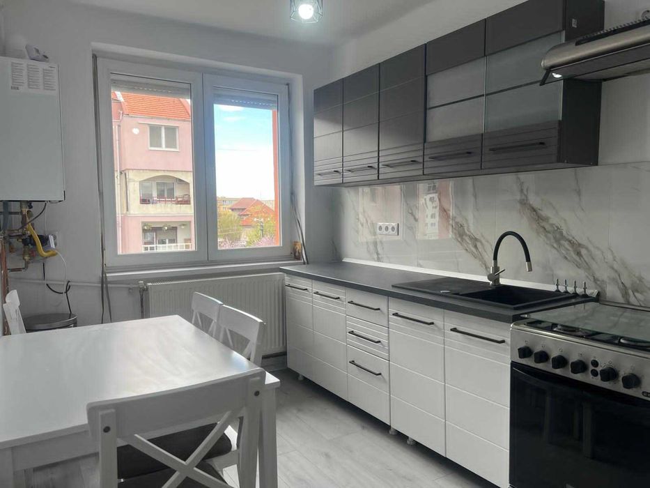 Apartament de închiriat 2 camere Câmpia Turzii