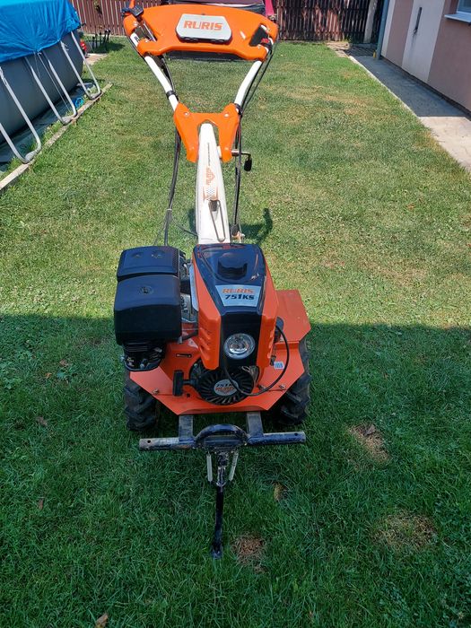 Vând Motocultor + Remorca 750 + Accesorii