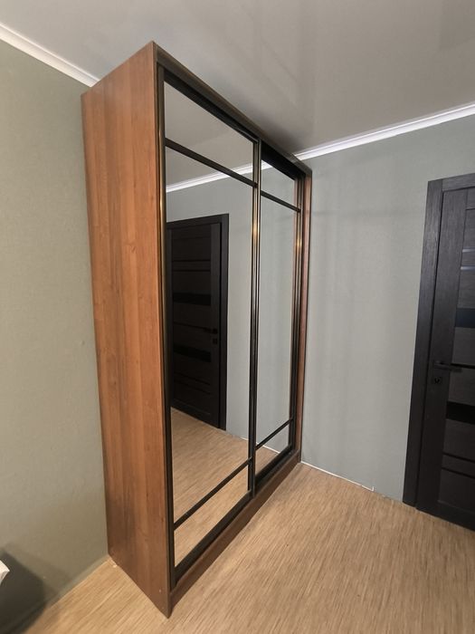 Продам Шкаф купе