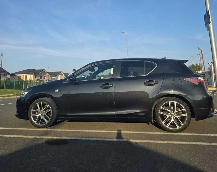 Lexus CT 200h F SPORT | 2016 | Hybrid | Automat | Unic proprietar RO