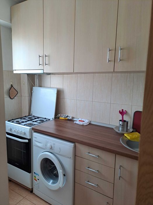 Garsoniera Iancului - Elev Stefanescu, proprietar, et. 9/10, an 1980