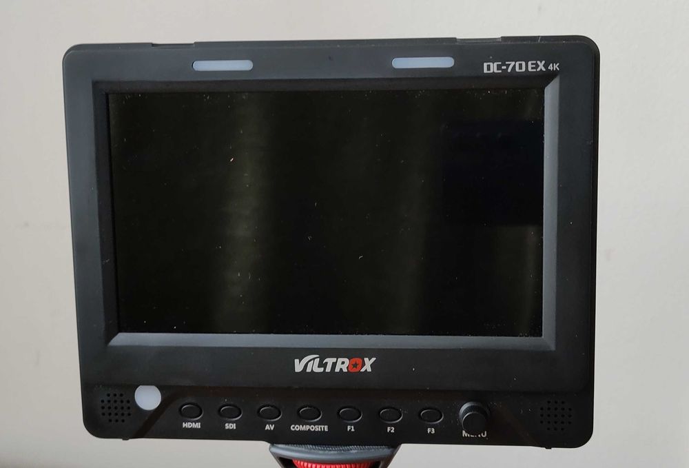 Продавам монитор Viltrox DC-70EX 7 inches.