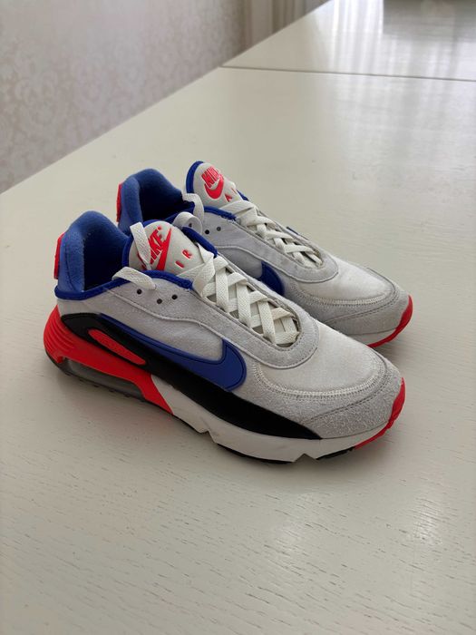 Кроссовки Nike Air