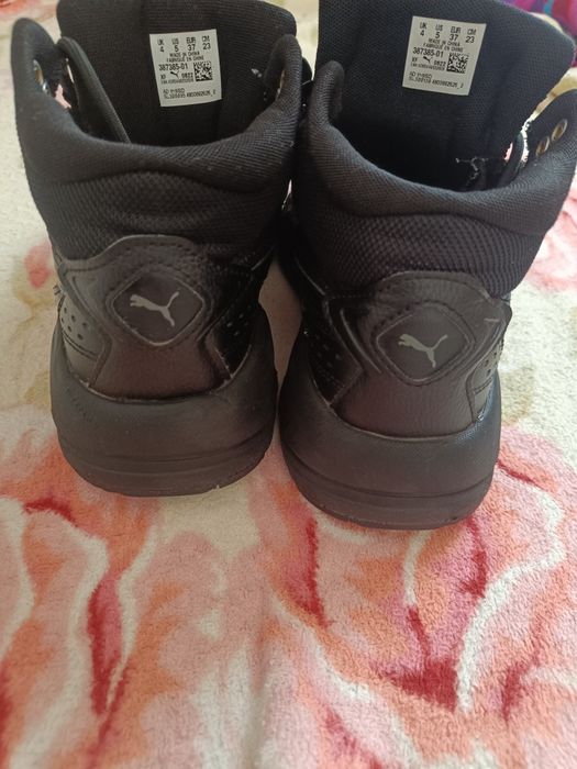 Puma sport mid-high X-Ray Speed negru 37 ,(23 cm) 
Pantofi sport mid-h