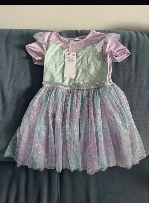 Rochita de fetita marime 122- sinsay