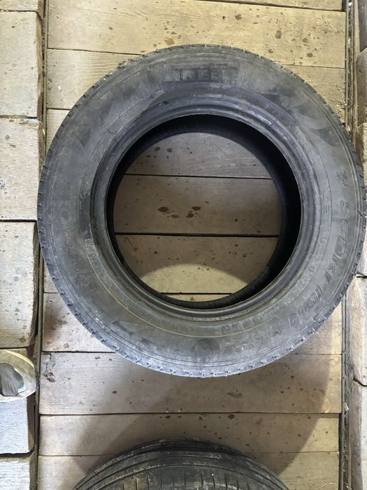 Продам шины 215/65R16 производитель Pirelli