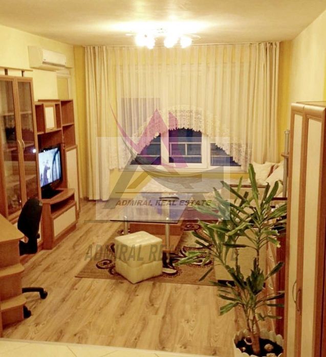 Дава се под наем Двустаен апартамент в Варна, Цветен квартал - 66 кв.м за 425 € - Снимка #2