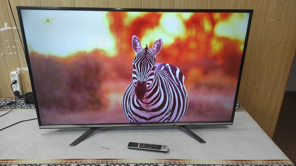 Продам большой SMART TV HAIER