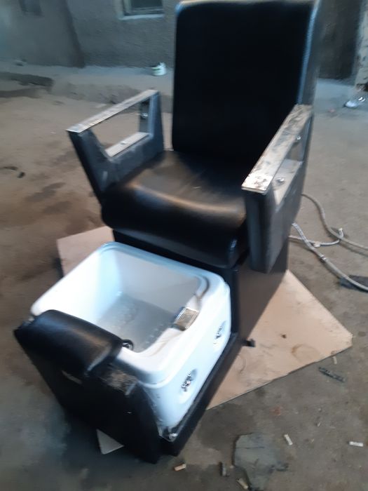 Кресло педикюрний