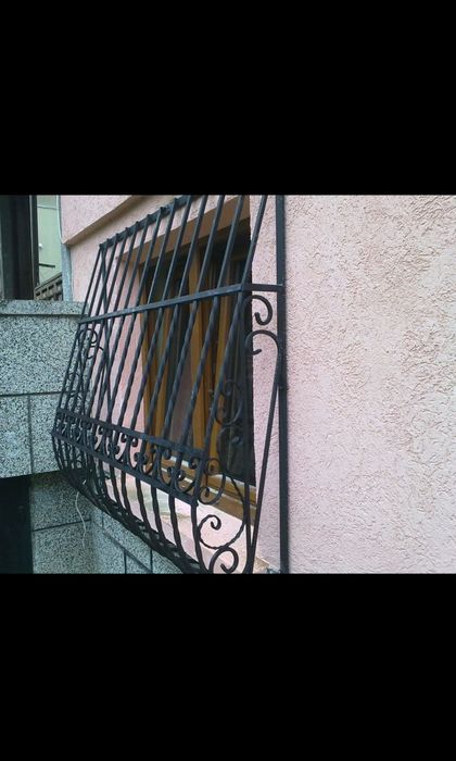 Метални решетки за прозорци