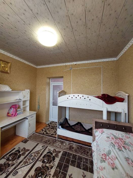 6 сотихли Уй сотилади.