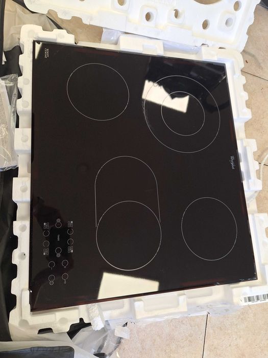 Плот за вграждане Whirpool akt8189