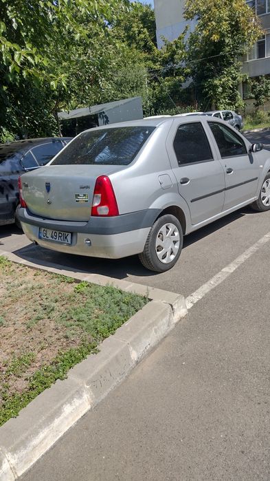 Vând Dacia Logan 2006