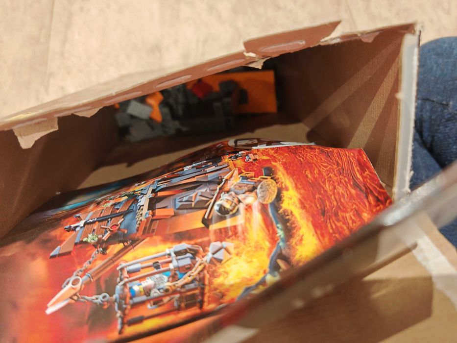 Lego Ninjago - Пътуване до подземията на Черепа