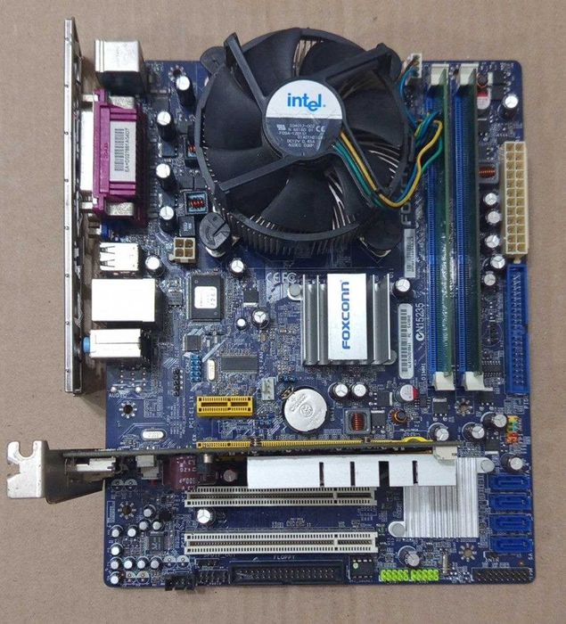 Материнская плата S-775 + Q8200 (4 ядра) + 2Gb DDR3 + Radeon 9500HD