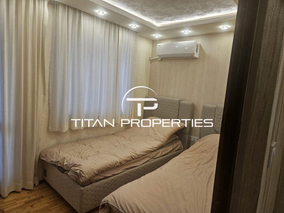 Дава се под наем Тристаен апартамент в Варна, Център - 105 кв.м за 1445.85 € - Снимка #6