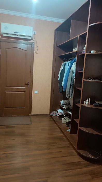 Юнусабад 19 кв  3х в 4х / 3 / 5  77 кв . м