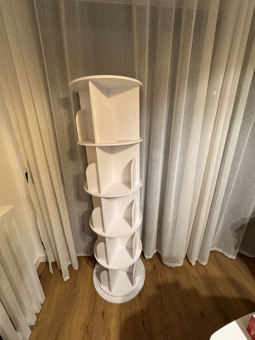 Raft rotativ pentru carti