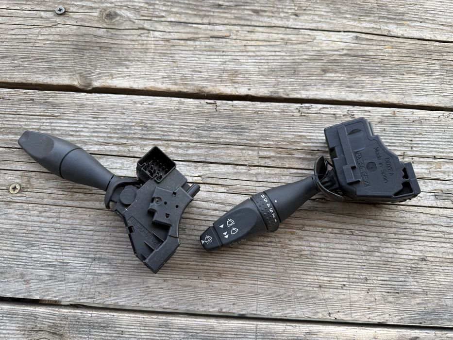 Maneta semnalizare stergatoare ford fiesta fusion