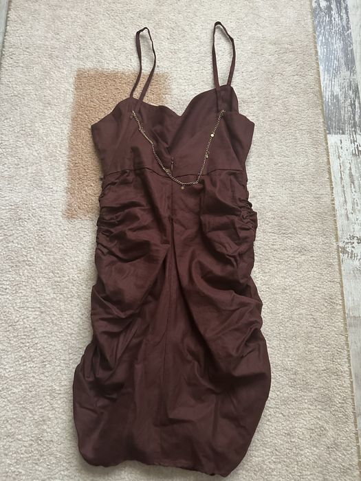 Party рокля на Zara